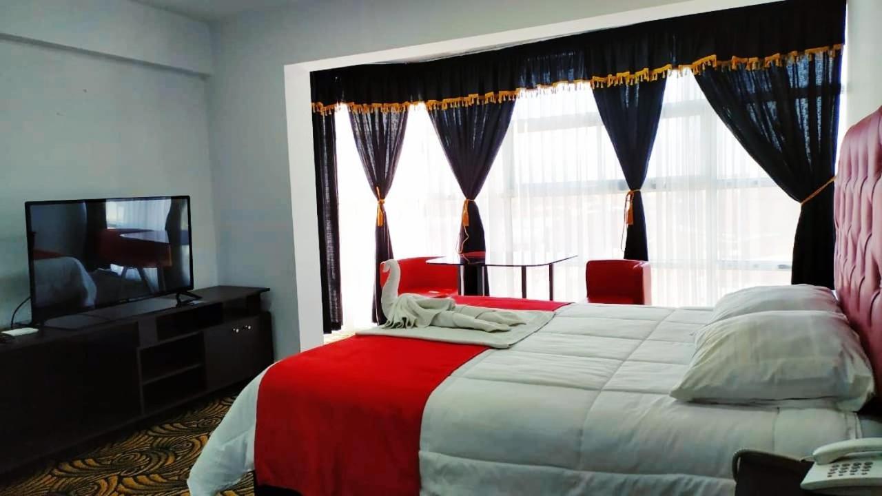 Hotel Alexander La Paz Bagian luar foto