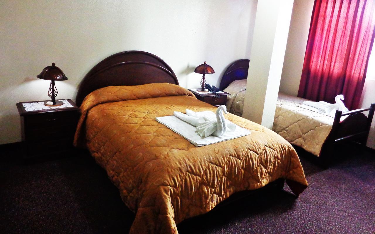Hotel Alexander La Paz Bagian luar foto