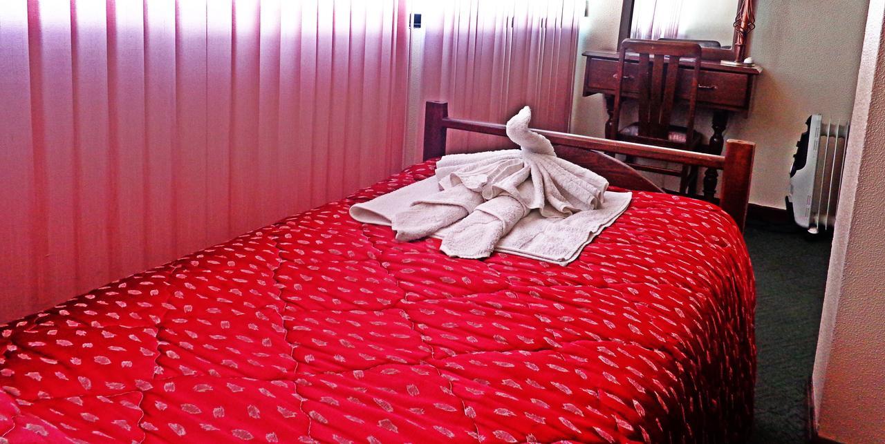 Hotel Alexander La Paz Bagian luar foto